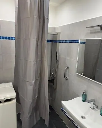 Ujbuda Будапешт